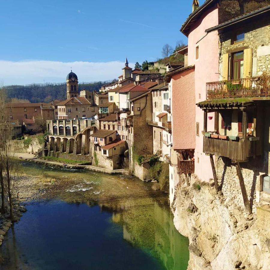 Апартаменты Au Bonheur Suspendu Понт-ан-Руайан Экстерьер фото